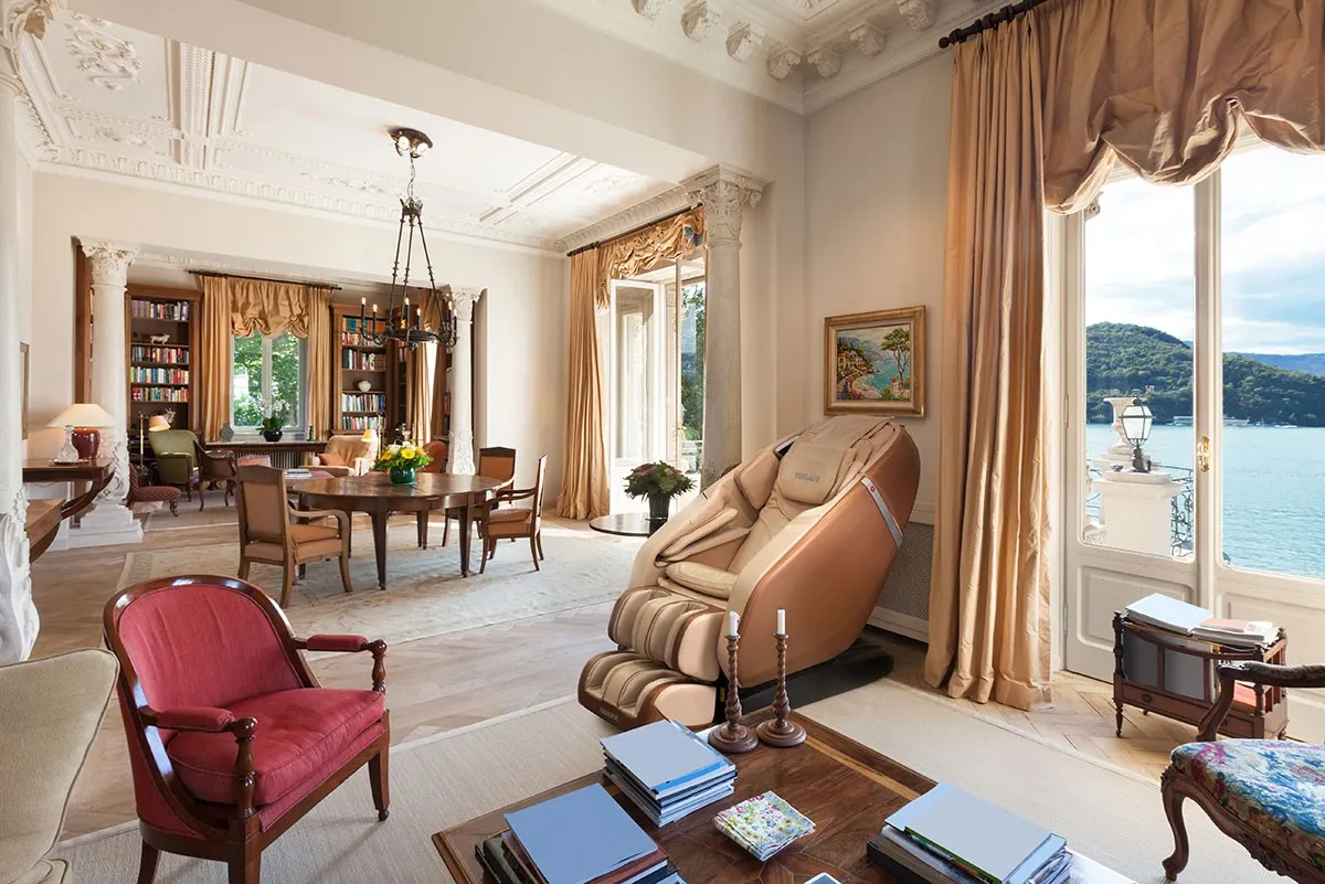 Массажное кресло Yamaguchi Eclipse в Москве и Московской области от магазина Ammina