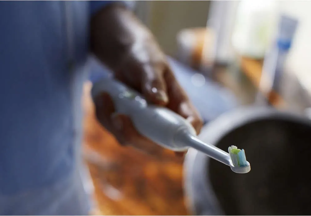 Электрическая зубная щетка Philips Sonicare HealthyWhite+ HX8911 в Москве и Московской области от магазина Ammina