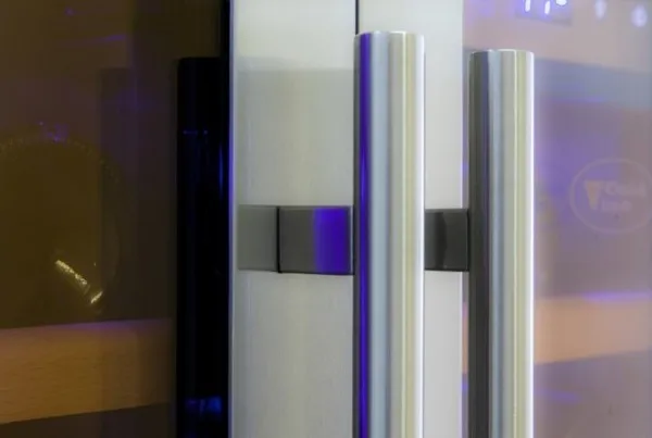 Винный шкаф Cold Vine C30-KST2 в Москве и Московской области от магазина Ammina