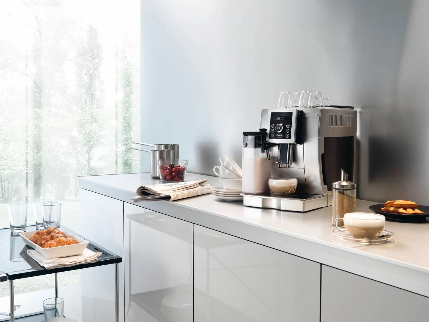 Кофеварка De'Longhi ECAM 23.450 в Москве и Московской области от магазина Ammina