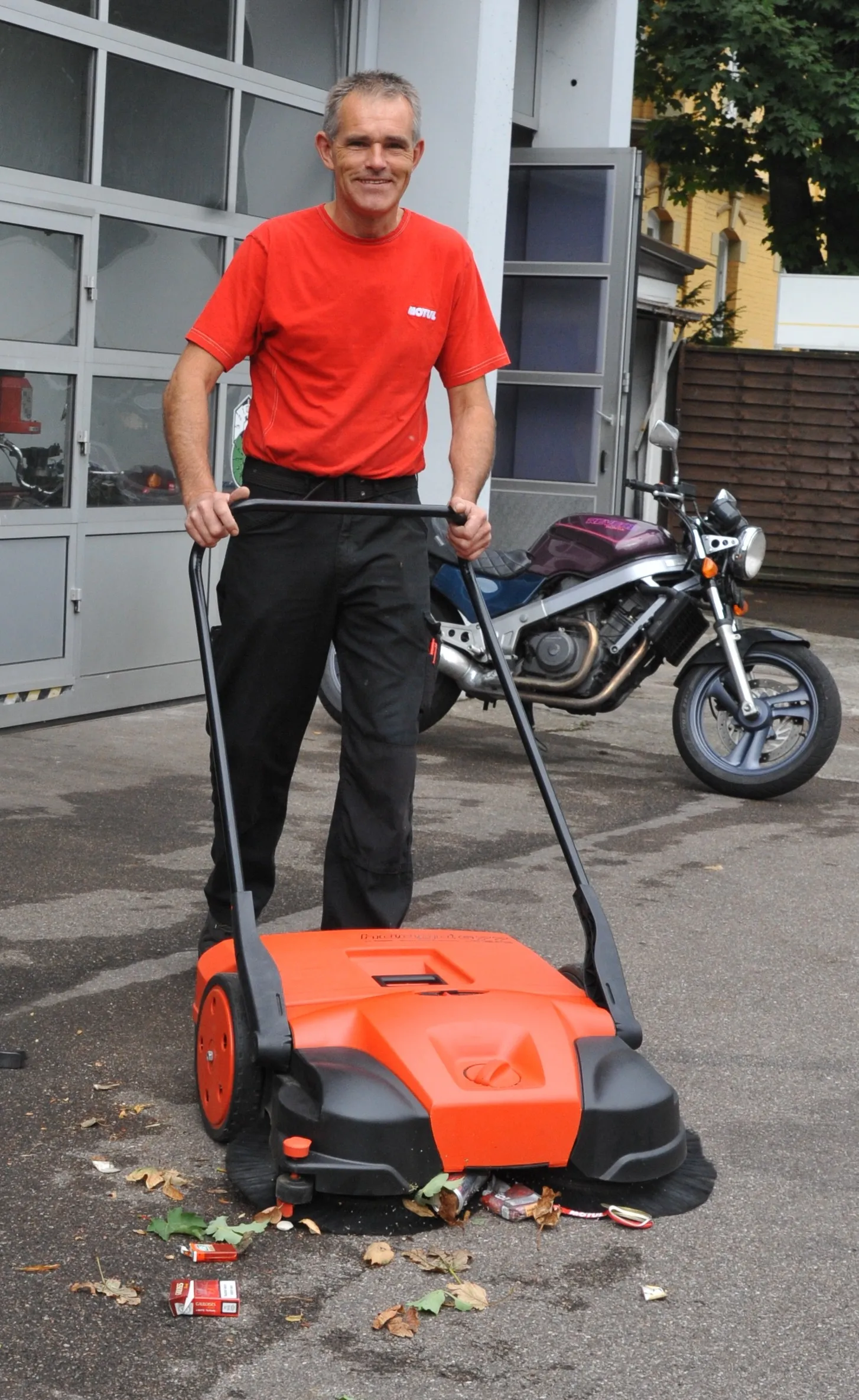 Уборочная машина Starmix Haaga 477 в Москве и Московской области от магазина Ammina